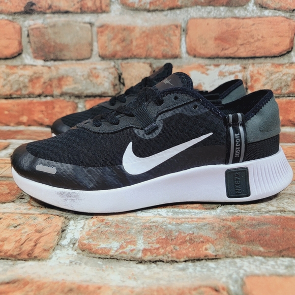 Nike Reposto 'Black White' Sneakers Youth Size 7Y - Picture 4 of 13